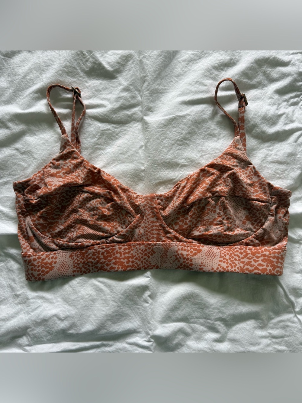 Acacia Paisley Top Snake Lined